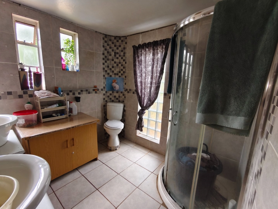 To Let 3 Bedroom Property for Rent in Wilgehof Free State